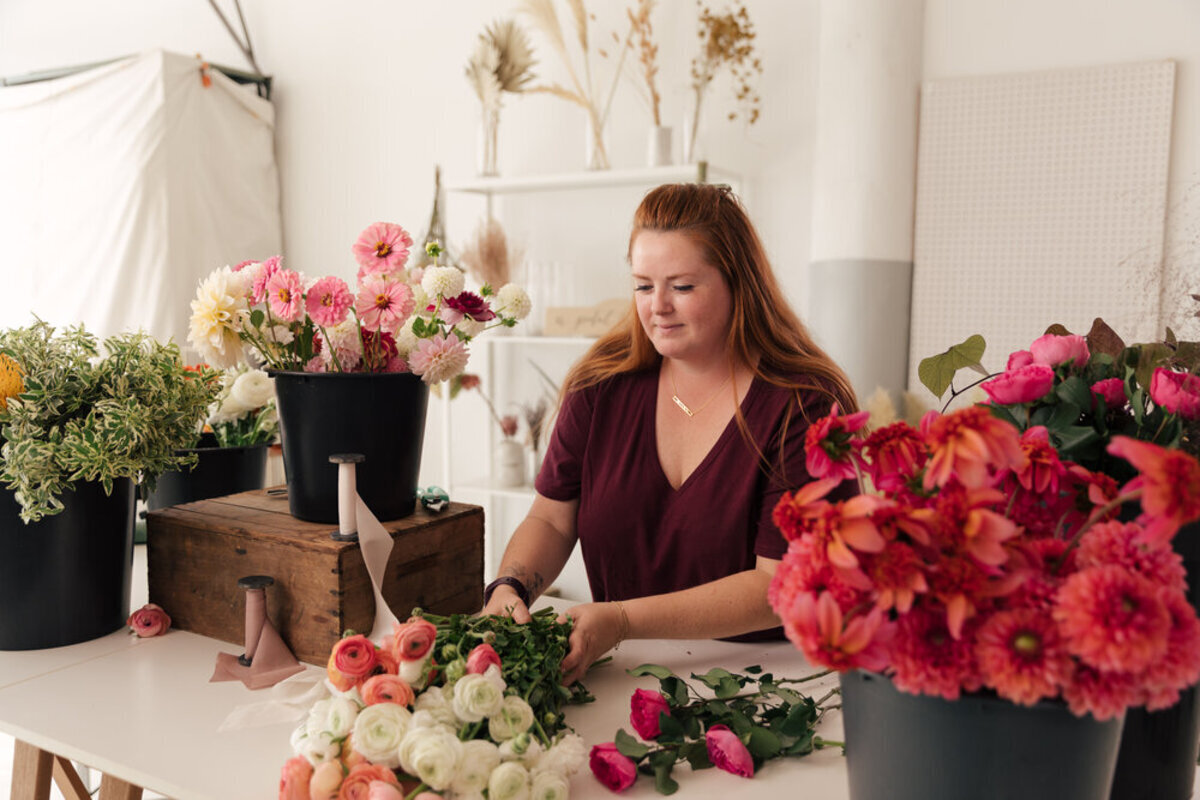 Find Out What An Expert Has To Say About The Wedding Florist